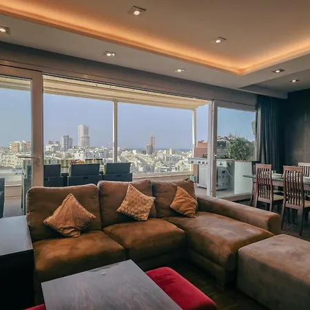 Luxury Penthouse With Jacuzzi And Stunning Views By Buena Vista 公寓 *