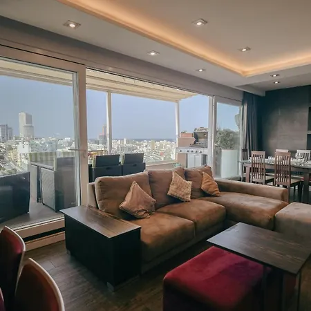公寓 Luxury Penthouse With Jacuzzi And Stunning Views By Buena Vista