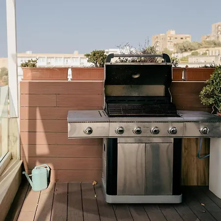 Luxury Penthouse With Jacuzzi And Stunning Views By Buena Vista
