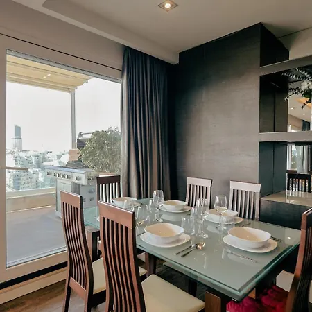 公寓 Luxury Penthouse With Jacuzzi And Stunning Views By Buena Vista Saint Julian's