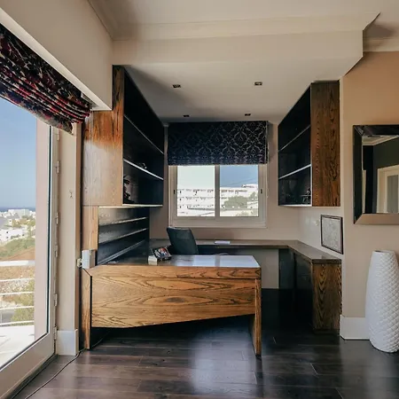 公寓 Luxury Penthouse With Jacuzzi And Stunning Views By Buena Vista Saint Julian's