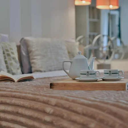 Luxury Penthouse With Jacuzzi And Stunning Views By Buena Vista * Saint Julian's