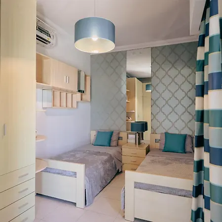 Luxury Penthouse With Jacuzzi And Stunning Views By Buena Vista 公寓 *