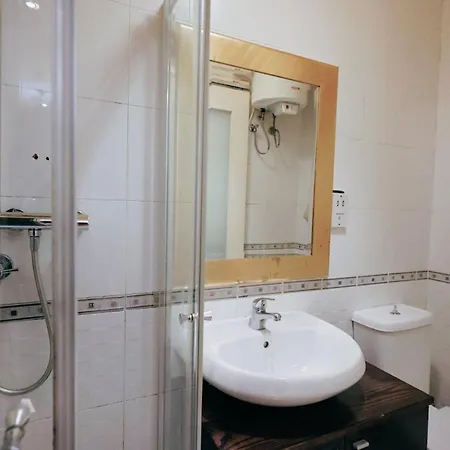 公寓 Luxury Penthouse With Jacuzzi And Stunning Views By Buena Vista
